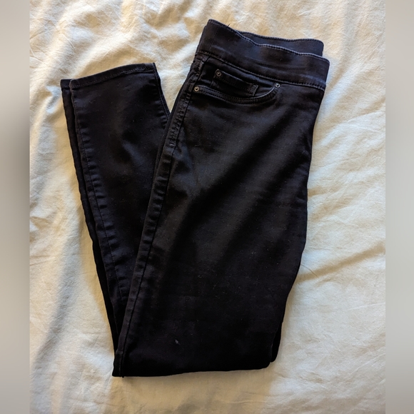 Signature by Levi Strauss Pull-On Skinny Pants - Picture 2 of 3
